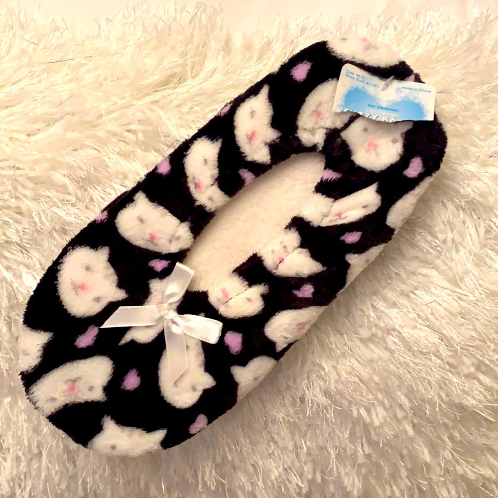 Women’s non skid cat 🐱 slippers